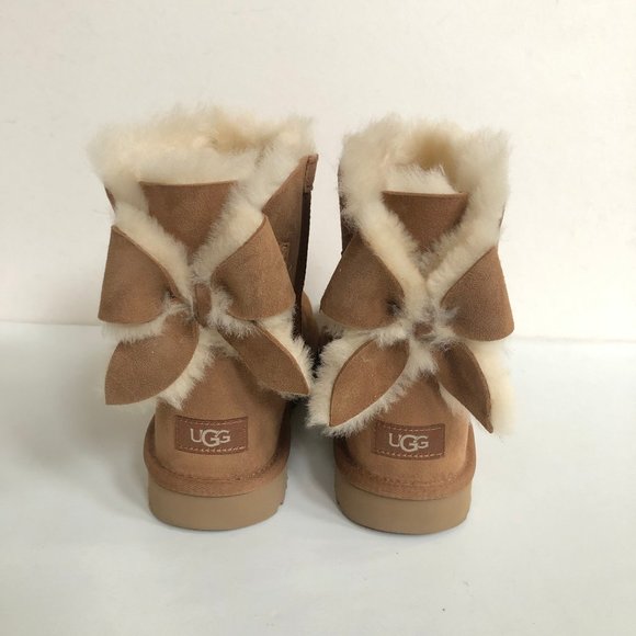Bow Chestnut Ugg Fluff Bow Mini UGG CLASSIC MINI BAILEY HERITAGE